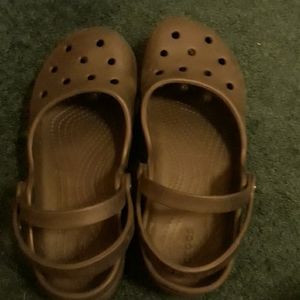 Crocs black Karin size 8
